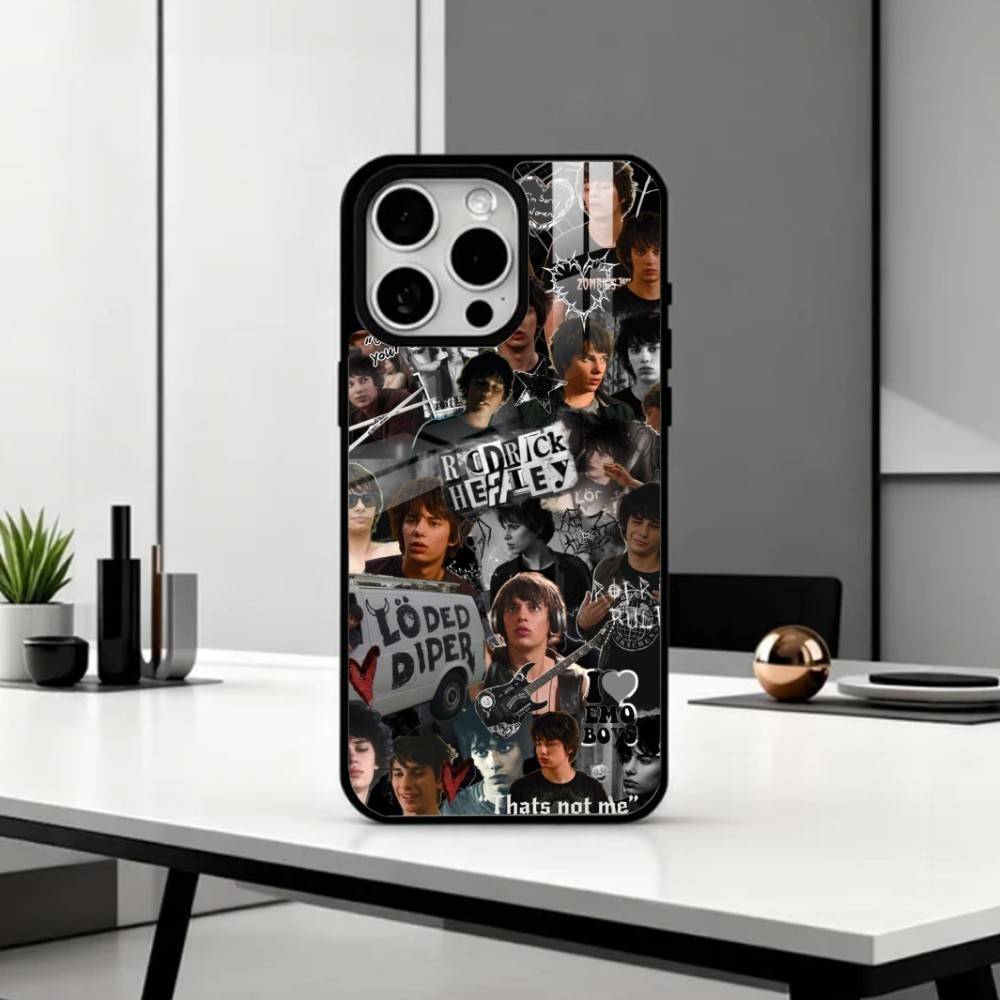 R-Rodrick H-Heffley Devon Bost - Phone Cases H&M 리뷰 및 가격